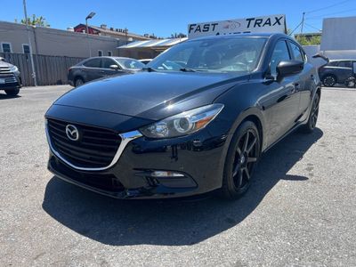 2018 Mazda MAZDA3 - Photo 2