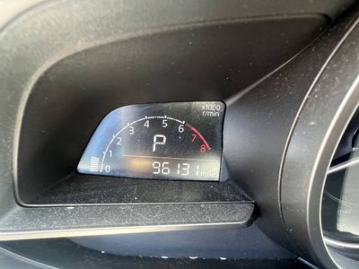 2018 Mazda MAZDA3 - Photo 12