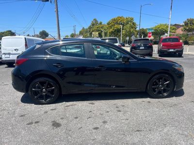 2018 Mazda MAZDA3 - Photo 8