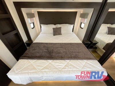 2026 Forest River RV Sabre - Photo 36