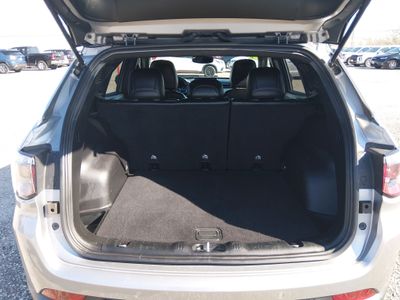 2023 Jeep Compass - Photo 11