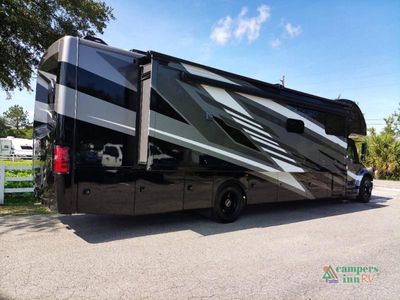 2024 Thor Motor Coach Pasadena — photo 7 view