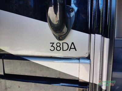 2024 Thor Motor Coach Pasadena — photo 36 view