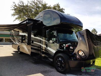 2024 Thor Motor Coach Pasadena — photo 41 view