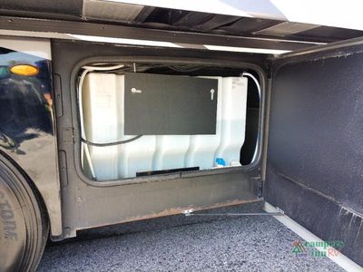 2024 Thor Motor Coach Pasadena — photo 12 view