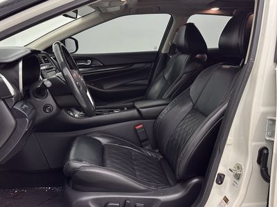 2023 Nissan Maxima - Photo 15