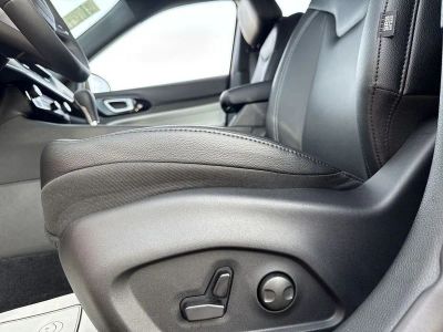 2026 Jeep Compass — photo 11 view