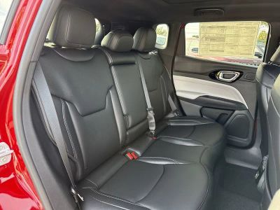 2026 Jeep Compass — photo 25 view