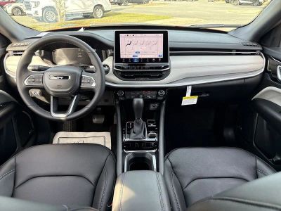 2026 Jeep Compass — photo 26 view
