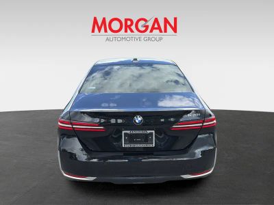 2024 BMW 5 Series — detail view