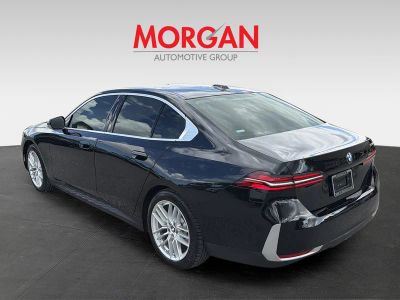 2024 BMW 5 Series — engine compartment view