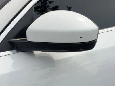 2018 Jaguar E-PACE — photo 11 view