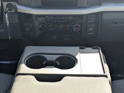 2026 Ford F-250SD — photo 19 view