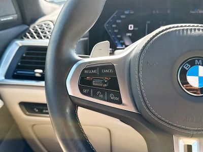 2025 BMW X7 — photo 40 view