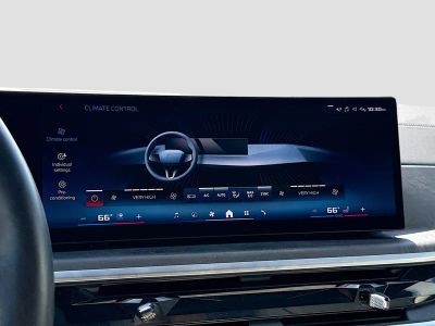 2025 BMW X7 — photo 37 view