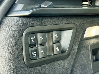 2025 BMW X7 — photo 13 view