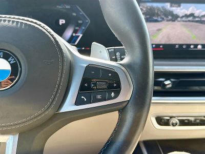 2025 BMW X7 — photo 41 view