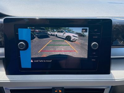 2026 Volkswagen Taos - Photo 13