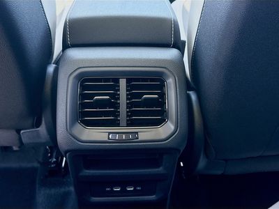 2026 Volkswagen Taos - Photo 19