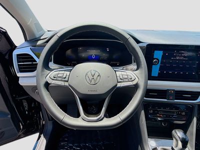 2026 Volkswagen Taos - Photo 10