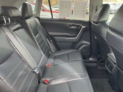 2019 Toyota RAV4 — photo 20 view