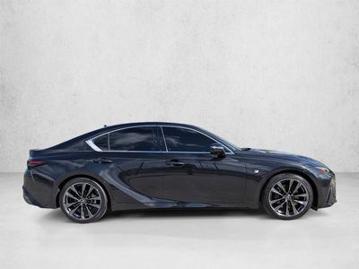 2023 LEXUS IS - Photo 2
