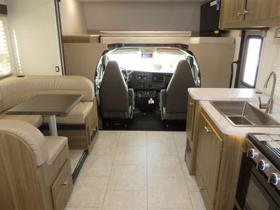 2026 Coachmen Freelander - Photo 6
