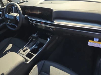 2026 Kia Sorento — photo 12 view
