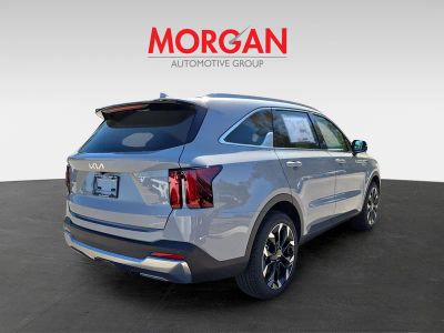 2026 Kia Sorento — photo 8 view