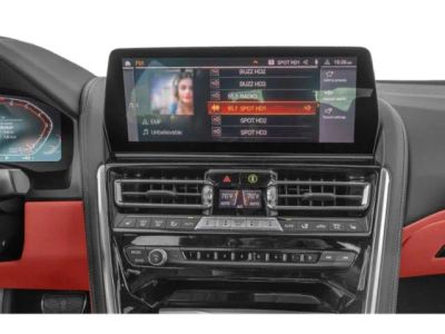 2026 BMW 8 Series — photo 13 view