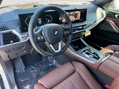 2026 BMW X5 — photo 7 view