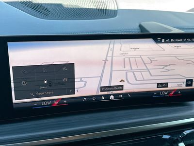 2026 BMW X5 — photo 11 view