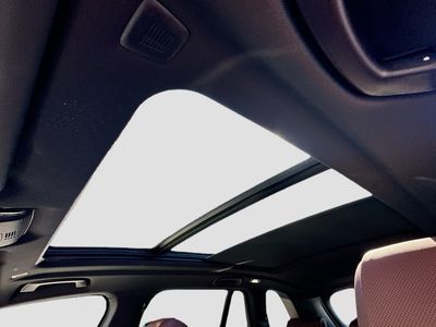2026 BMW X5 — photo 15 view