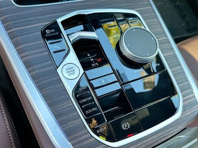 2026 BMW X5 — photo 14 view