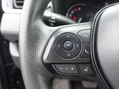 2024 Toyota RAV4 — photo 16 view