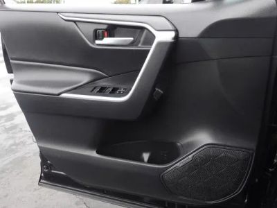 2024 Toyota RAV4 — photo 24 view