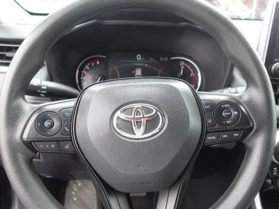 2024 Toyota RAV4 — photo 15 view
