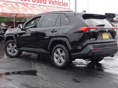 2024 Toyota RAV4 — photo 11 view