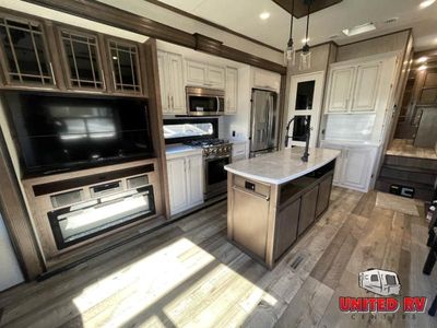 2021 KZ Durango Gold - Photo 13