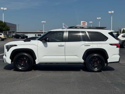 2025 Toyota Sequoia TRD Pro - Photo 8