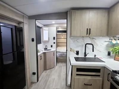 2026 Grand Design Imagine - Photo 10
