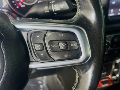 2021 Jeep Wrangler — photo 18 view