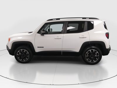 2023 Jeep Renegade - Photo 4