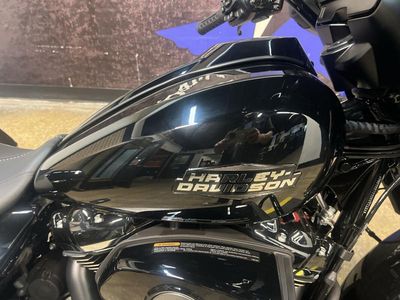2025 Harley-Davidson FLHX - Street Glide — photo 13 view