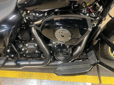 2025 Harley-Davidson FLHX - Street Glide — photo 12 view