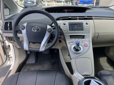 2013 Toyota Prius — photo 17 view