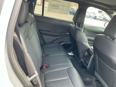 2026 Jeep Cherokee - Photo 19