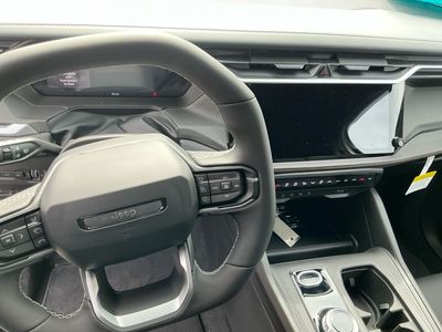 2026 Jeep Cherokee - Photo 15
