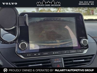 2022 Nissan Altima — photo 10 view
