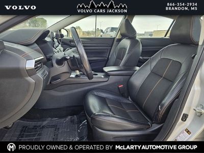 2022 Nissan Altima — photo 12 view